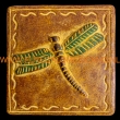 Wanddecoratie libelle 22x22cm. groen-bruin